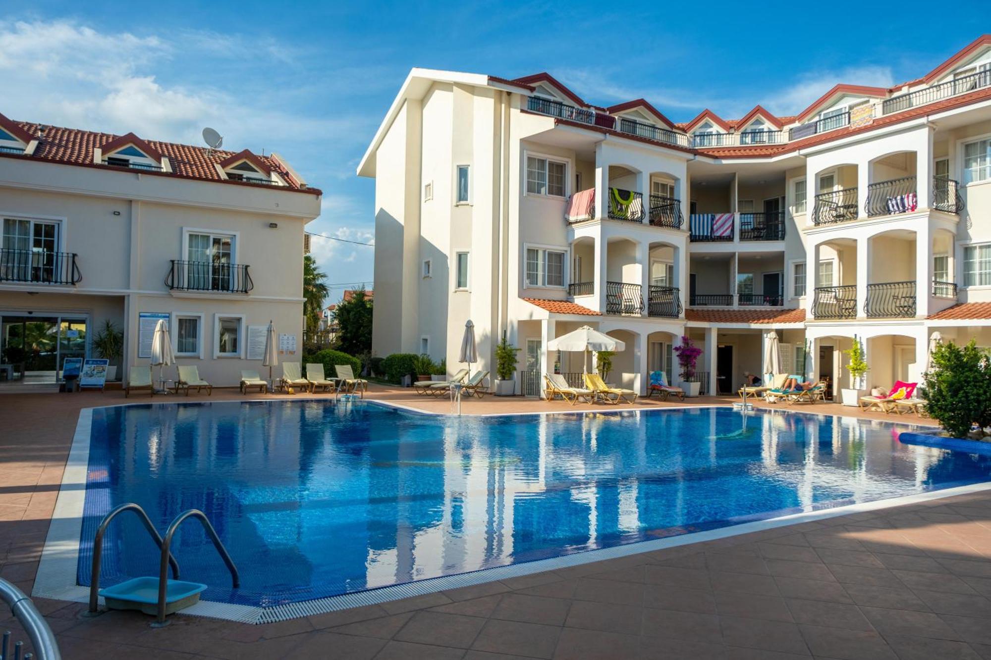 Sea Breeze Hotel And Apartments Öludeniz Exteriör bild